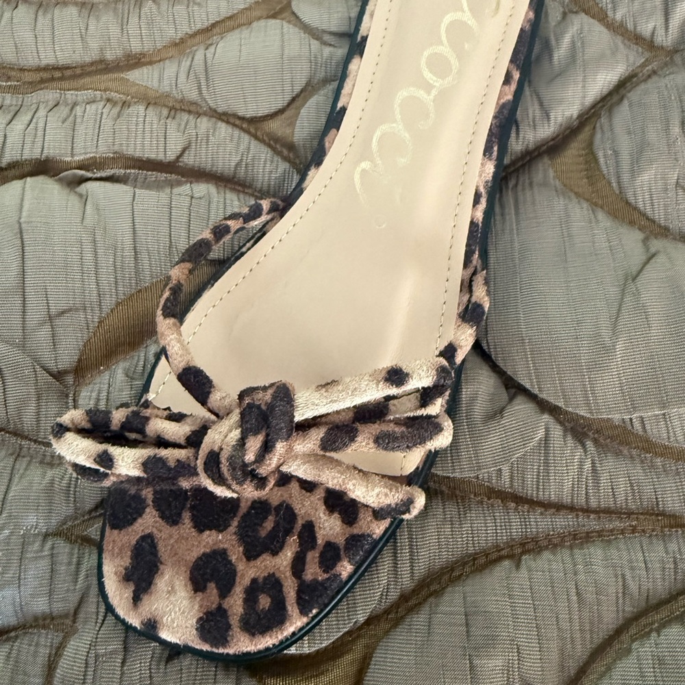 CCOCCI Leopard-Print Knot Front Slide Sandal in Beige and Black